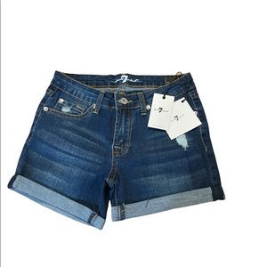 👧 7 For All ManKind Shorts size 10